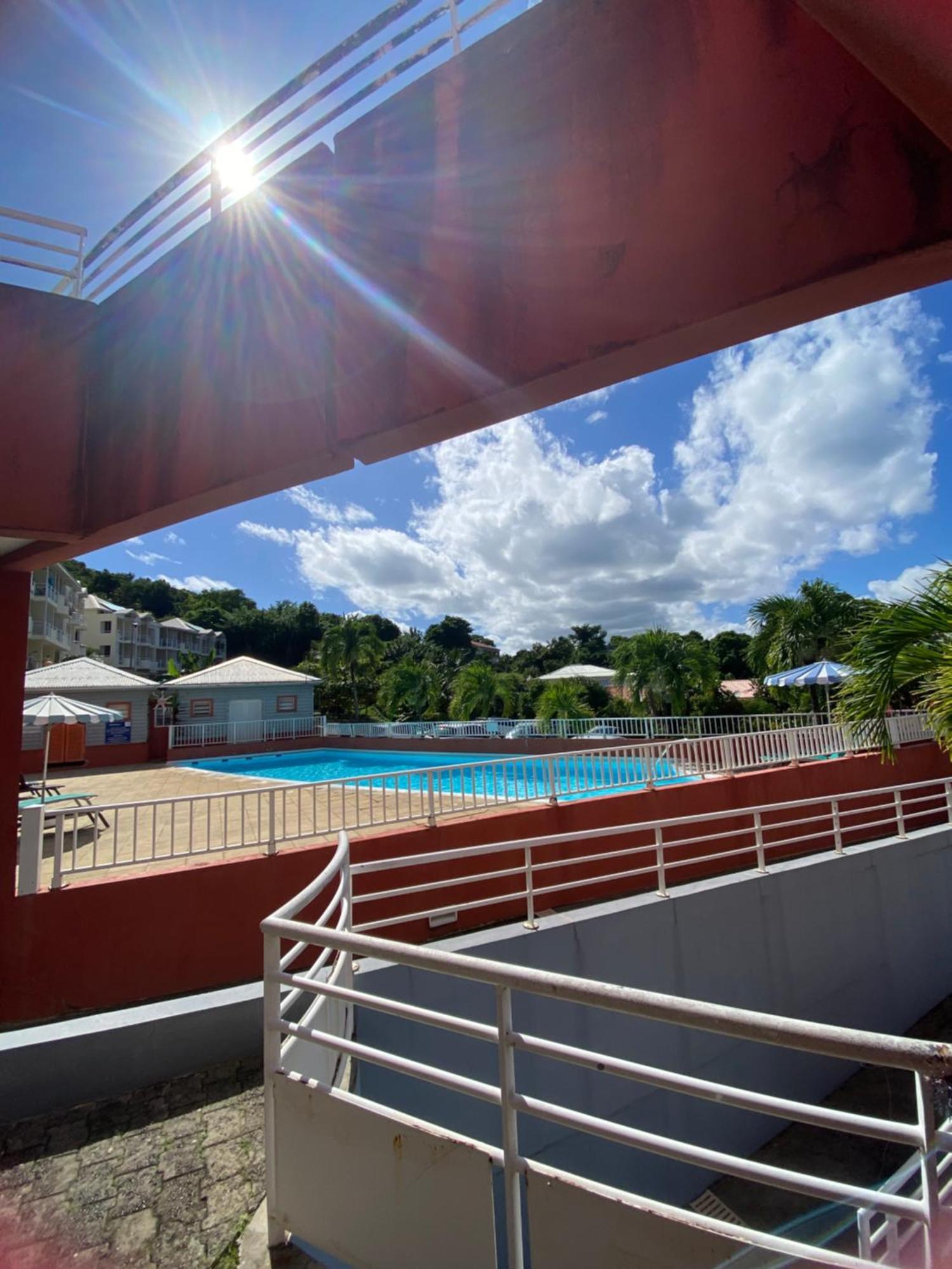 Studio Paisible Avec Piscine, Pas Loin De La Plage Ла Трините Екстериор снимка